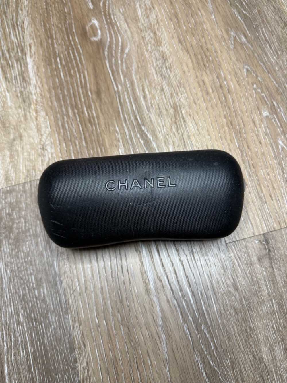 CHANEL Rimless Sunglasses with Smoke Gradient Lenses and Gold Accents - Picture 8 of 8